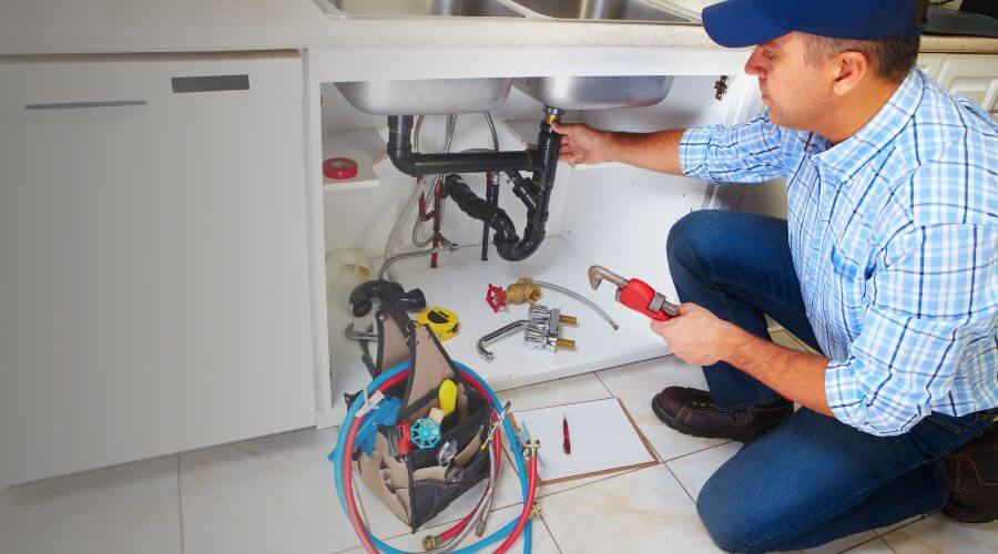 Local expert plumbing services in Mainesburg, PA
